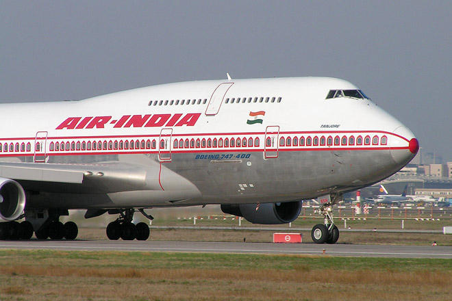 Air India plane makes emergency landing in Baku