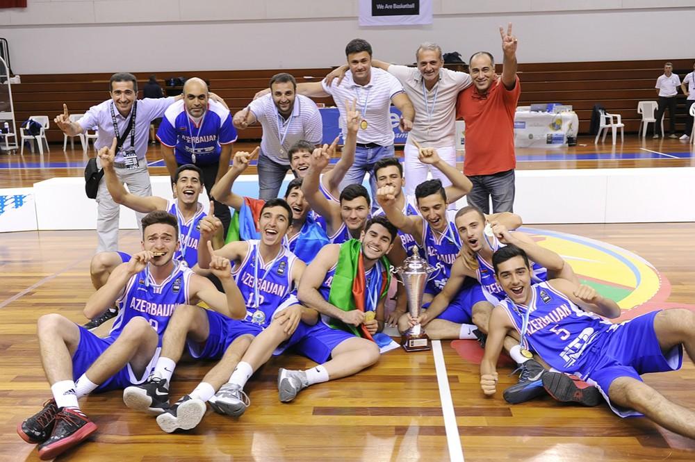 Azerbaijani U18 basketball team win European championship