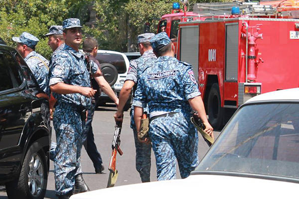 Attackers seizing Yerevan’s police building refuse to surrender