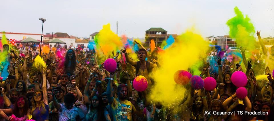 Festival of Colors: A never before seen collective feeling of euphoria PHOTO