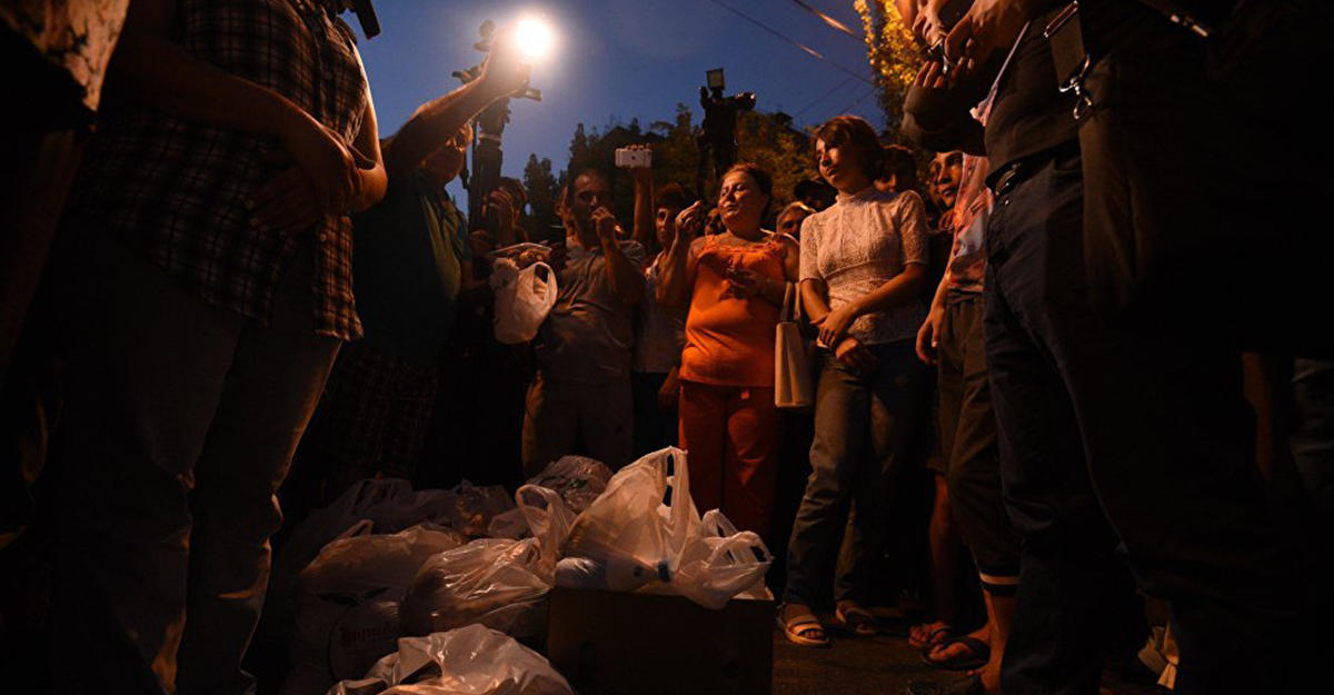 Armenians suffer from unstable situation in Yerevan