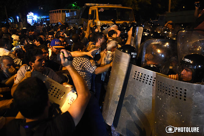 Rallies in Yerevan see no end