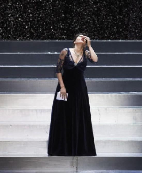 Honorary singer  to join Verdi Festival in Italy