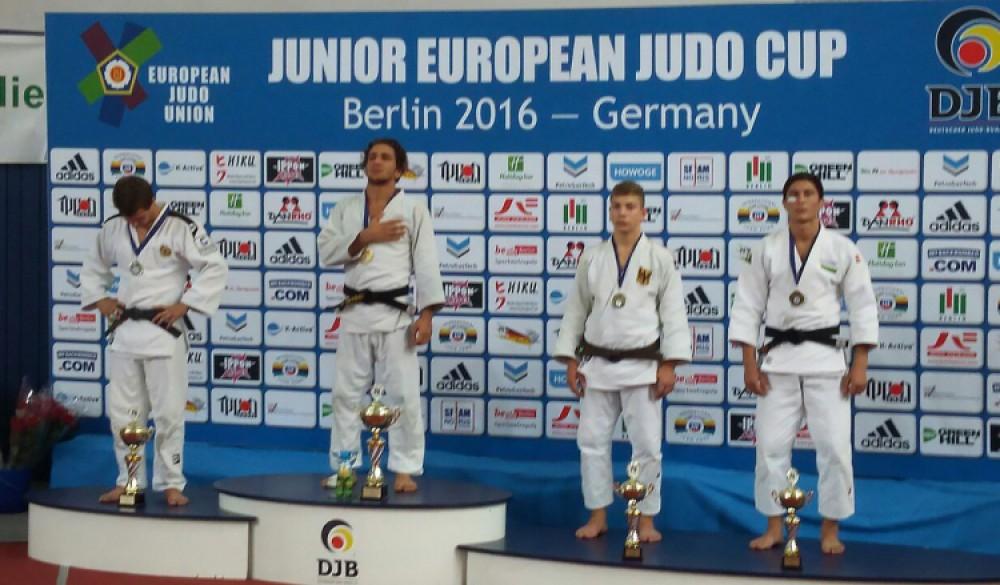 Azerbaijan grab 4 medals on Day 1 of Junior European Judo Cup