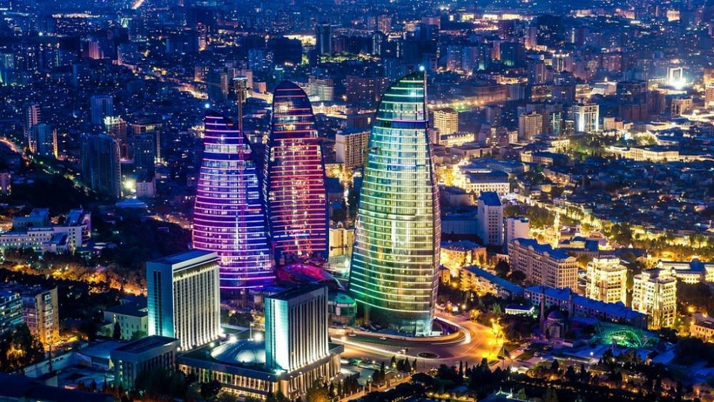 Everything is shiny and classy in Baku [ PHOTO] - Gallery Image