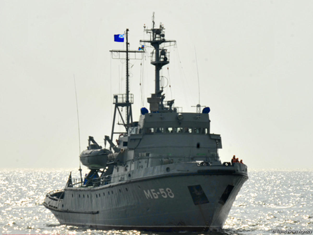 Russia's Caspian flotilla implements large-scale exercises