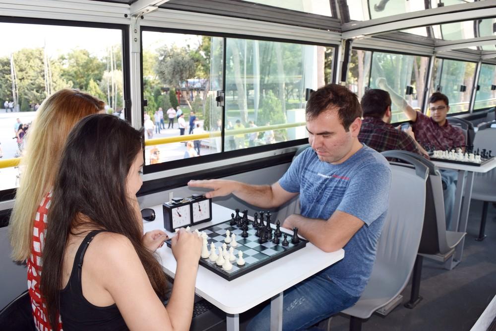 Chess buses launched in Baku - Gallery Image