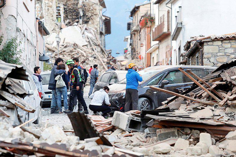 Death toll rises to 290 in Italian earthquake UPDATE