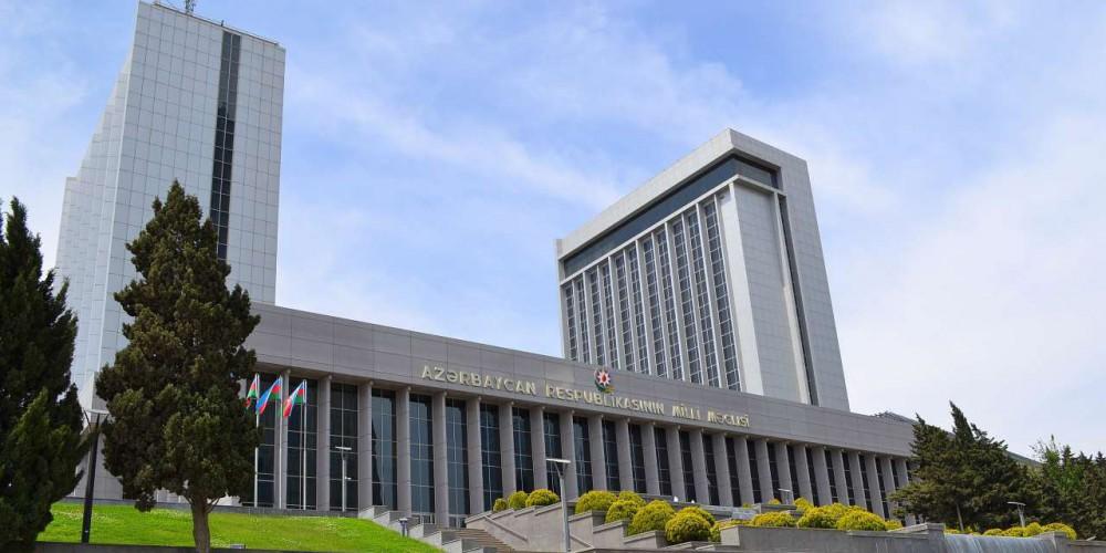 Azerbaijani parliament to discuss 18 issues at plenary meeting