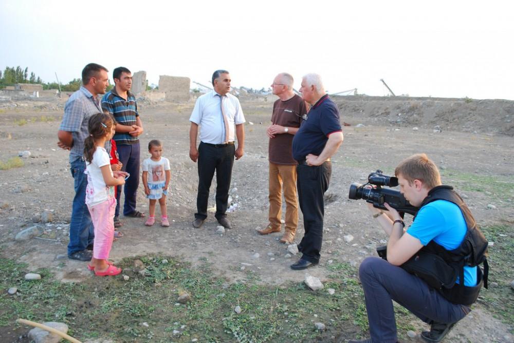 Lithuanian journalists visit front line [PHOTO]