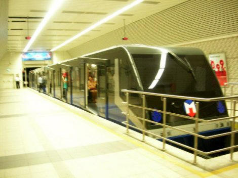 Turkey puts new metro line into operation