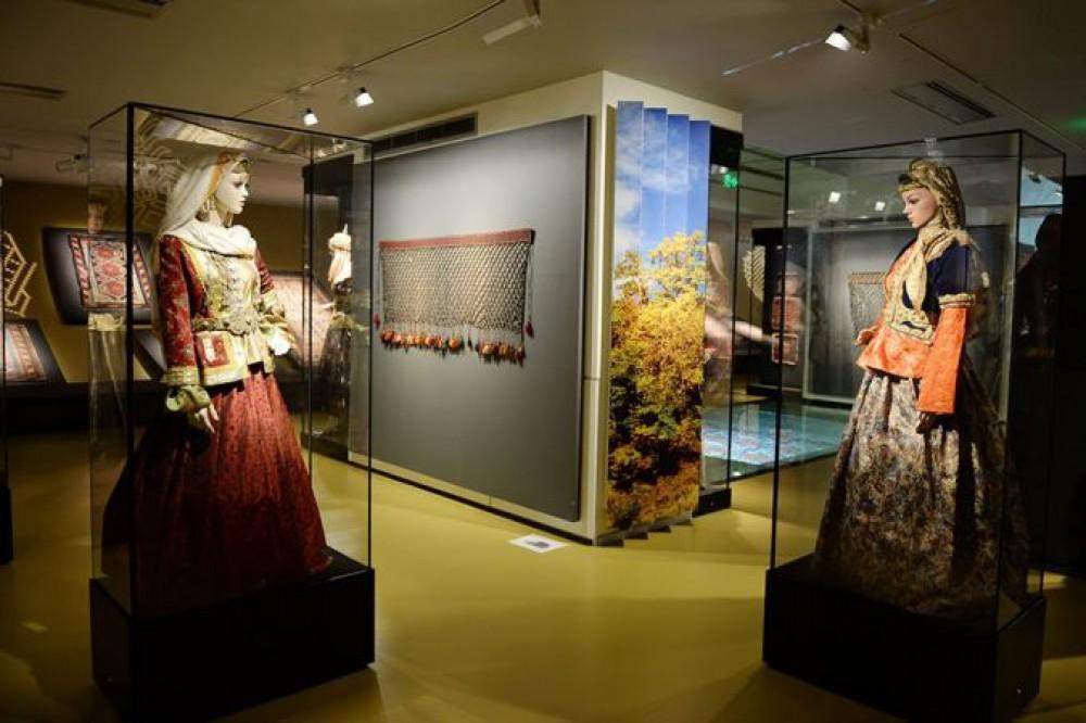 Carpet Museum displays traditional belt [PHOTO]