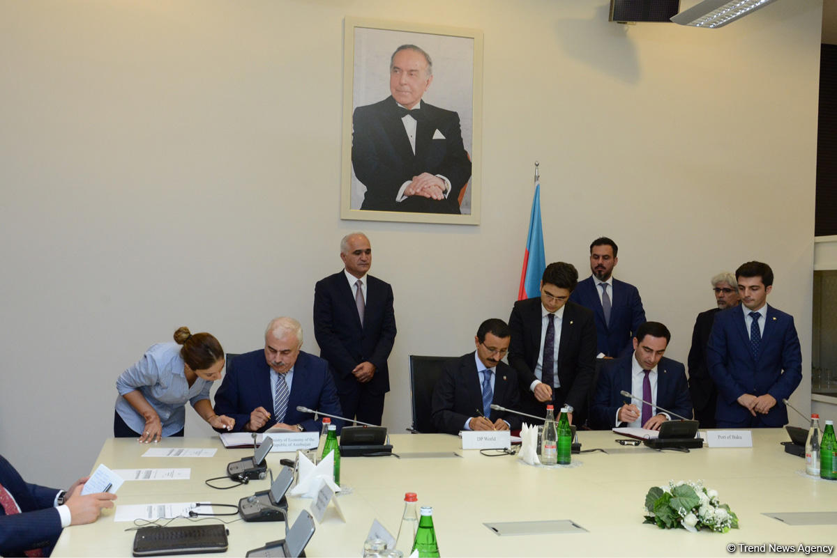 Azerbaijan attracts world's largest port operator for FTZ creation [UPDATE]