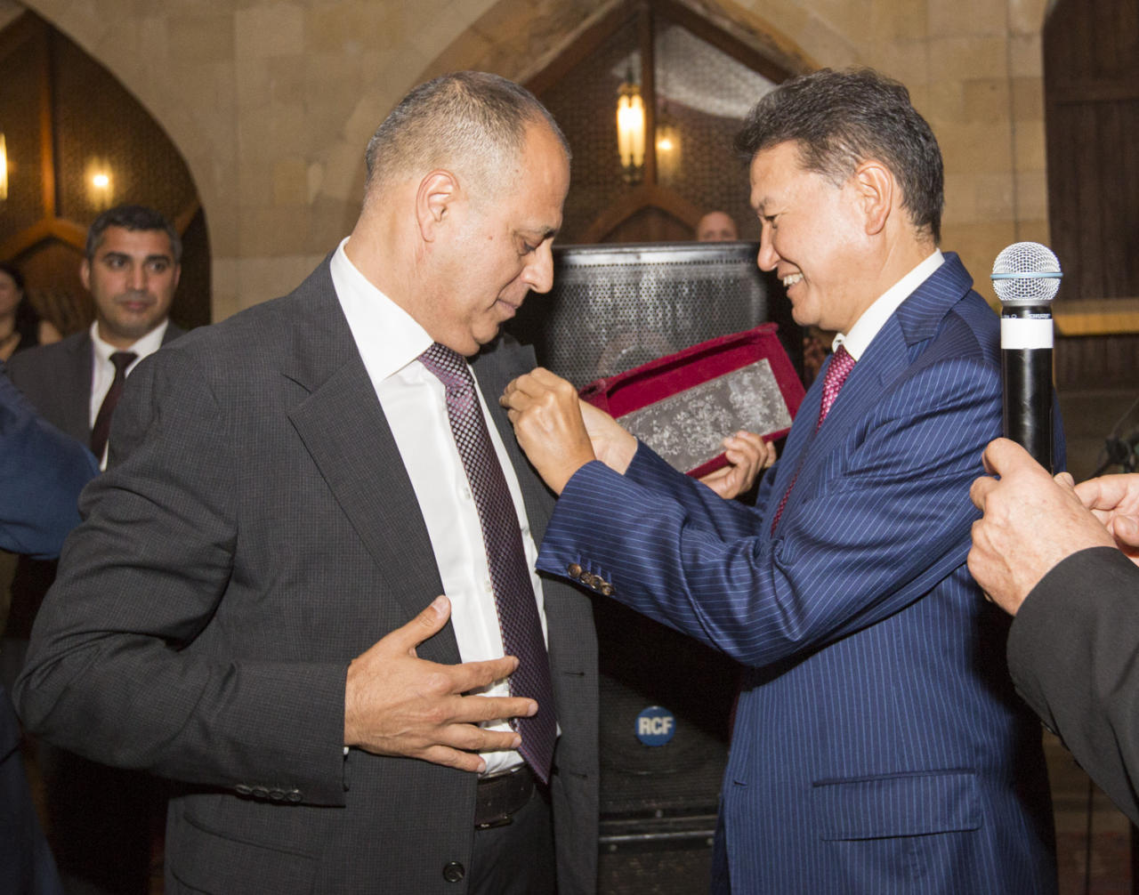 FIDE President awards Mahir Mammadov [PHOTO]