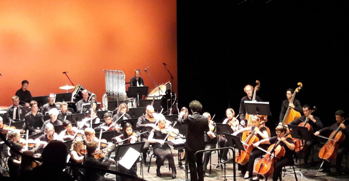 Vibrant Azerbaijani music comes to France [PHOTO]