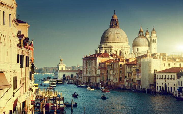 Azerbaijan`s economic potential promoted in Venice