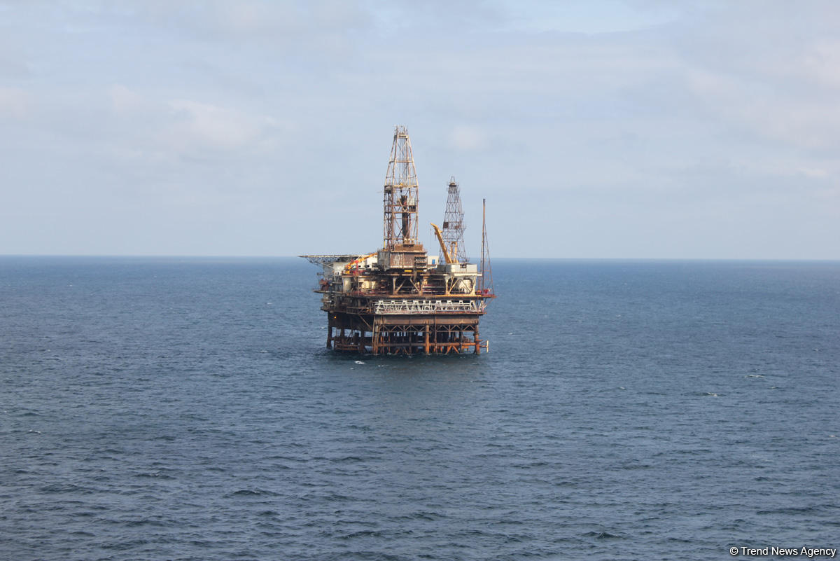 Gas outburst being suppressed at Azerbaijani offshore platform