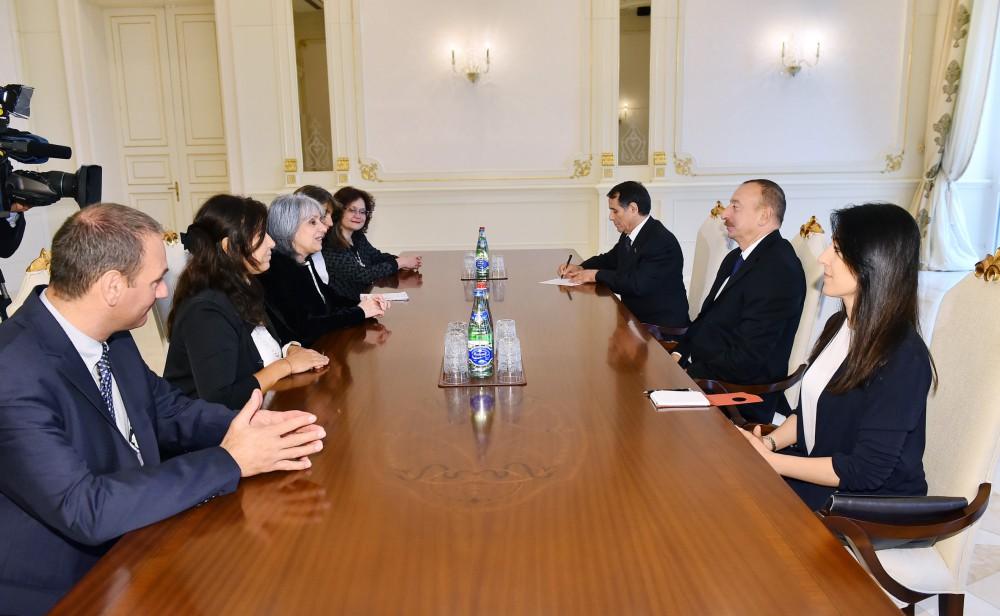 President Aliyev receives Bulgarian delegation [UPDATE] [PHOTO]