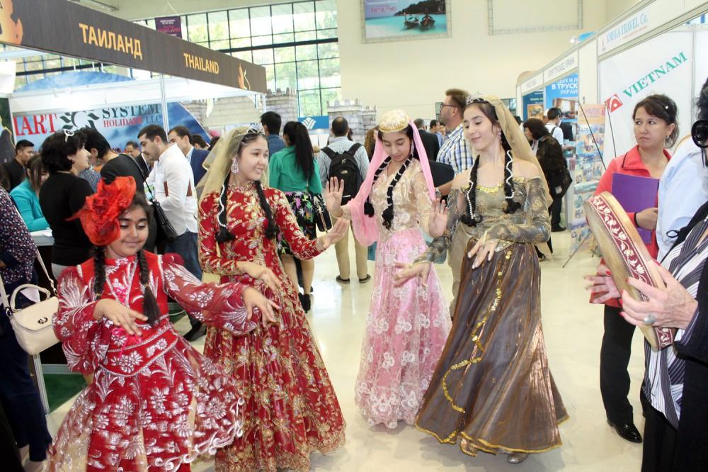 Azerbaijan promotes its tourism potential at international fair in Uzbekistan [PHOTO]