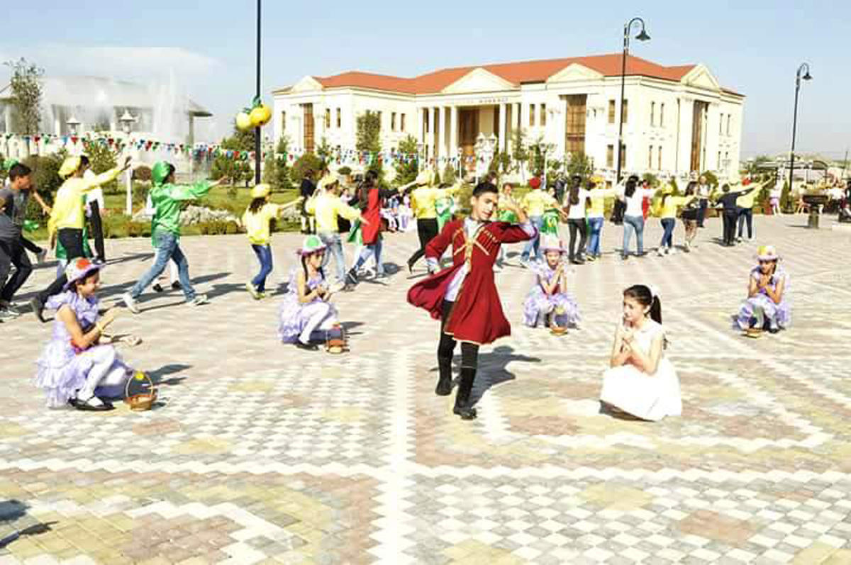 Slider Image 1