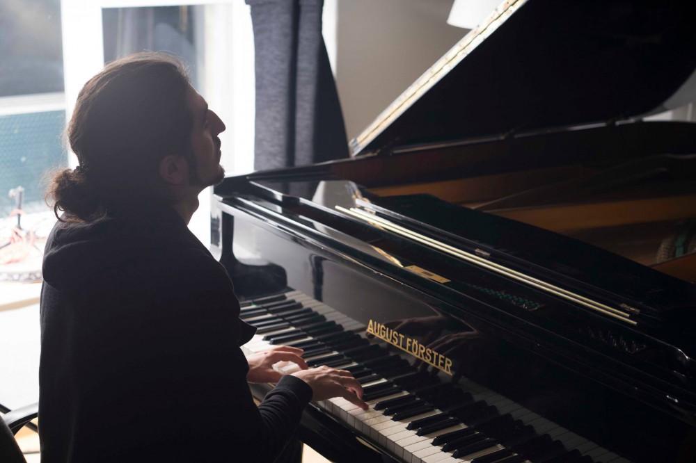 Azerbaijani jazz pianist to perform in France