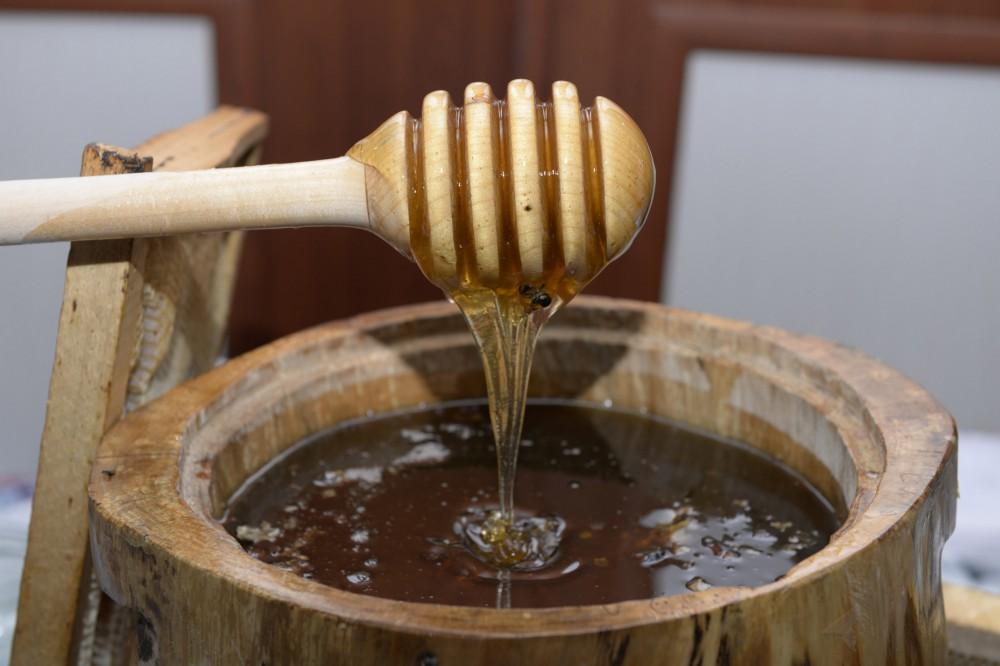 Traditional Honey Fair opens in Baku [PHOTO]