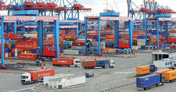 Azerbaijan removes taxes on transshipment of transit goods