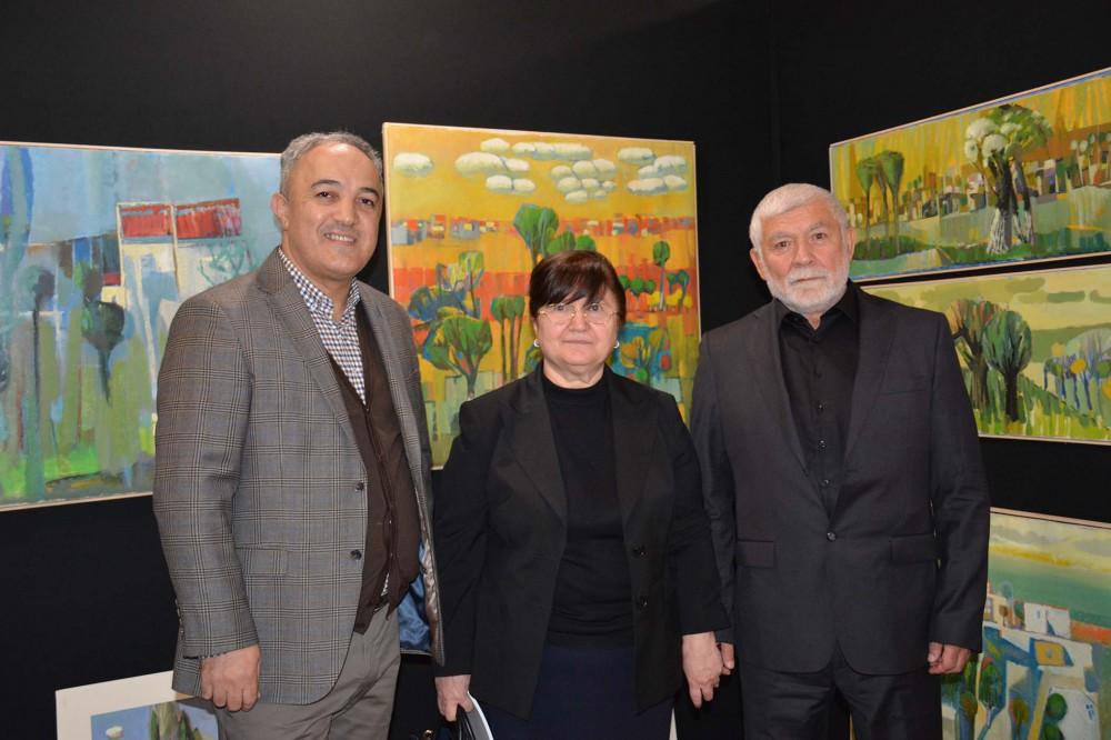 Azerbaijani artist`s works displayed at “Art Shopping” international festival [PHOTO]