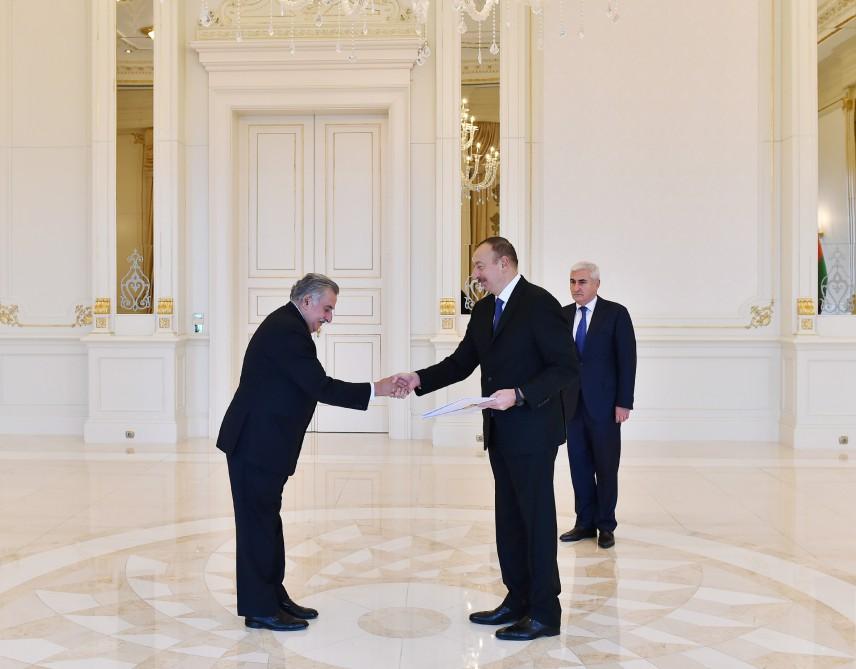 President Aliyev receives credentials of newly-appointed envoys [PHOTO]