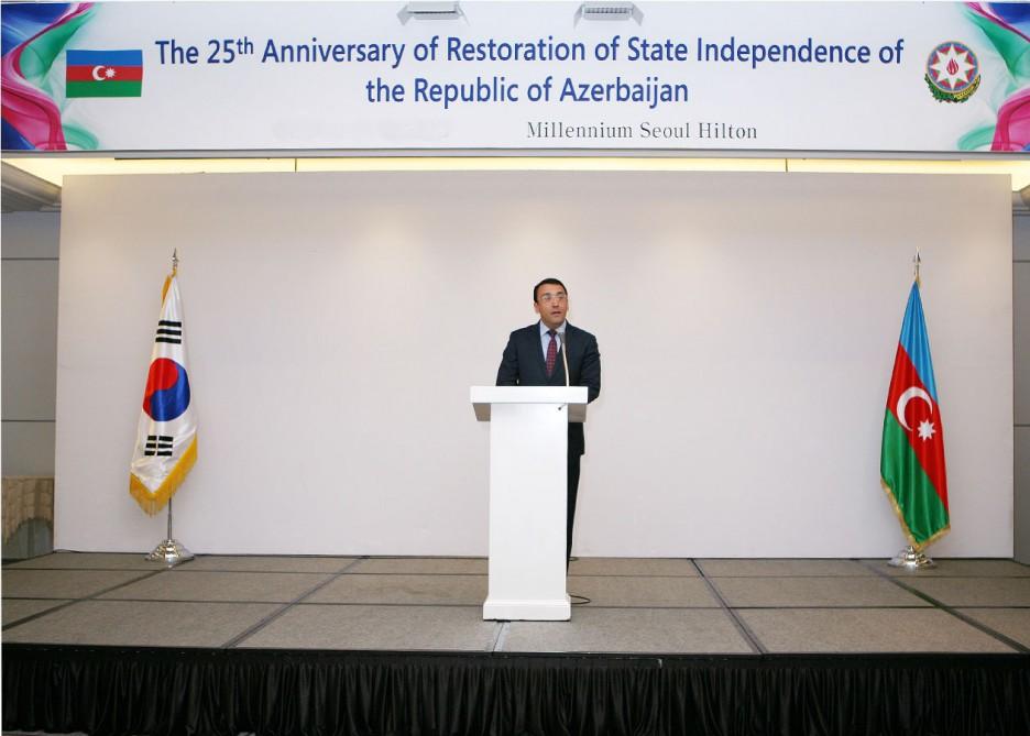 Azerbaijan`s independence marked in Korea [PHOTO]