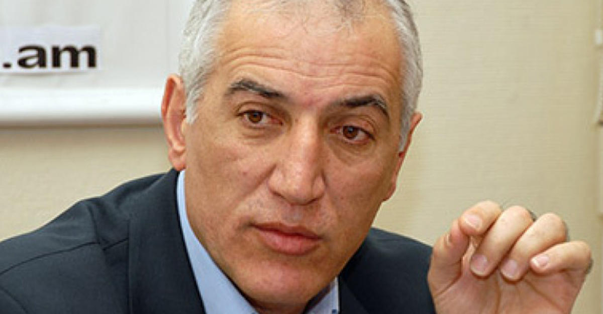 Armenian economist warns about catastrophic situation in country