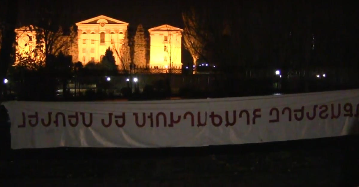 Armenians protest: The poor don’t want to die