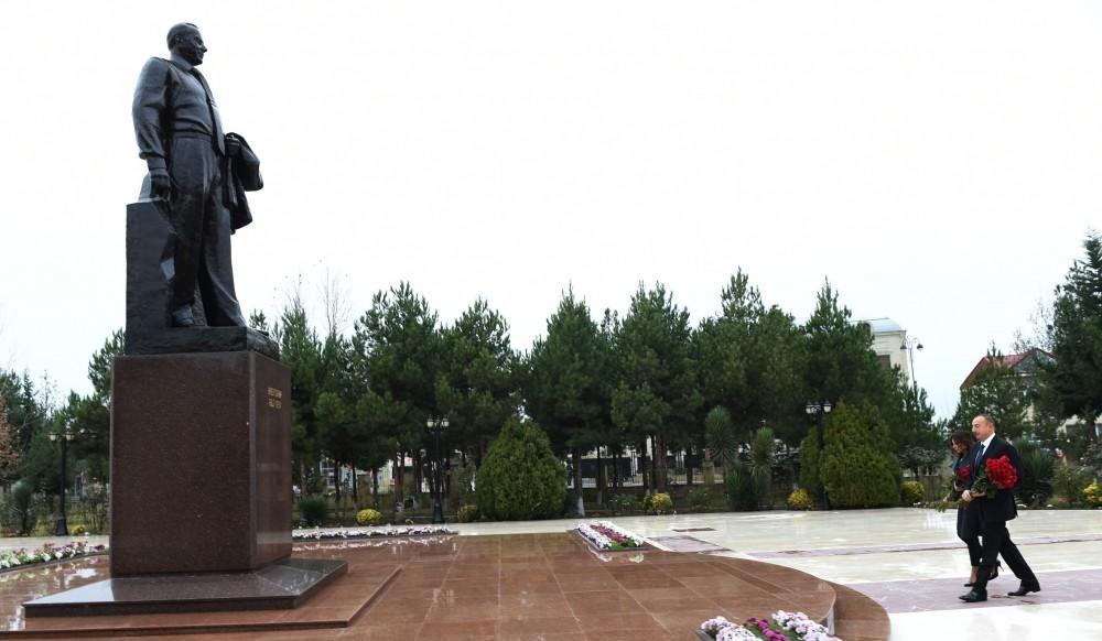 President Aliyev and his spouse arrive in Zardab [PHOTO]