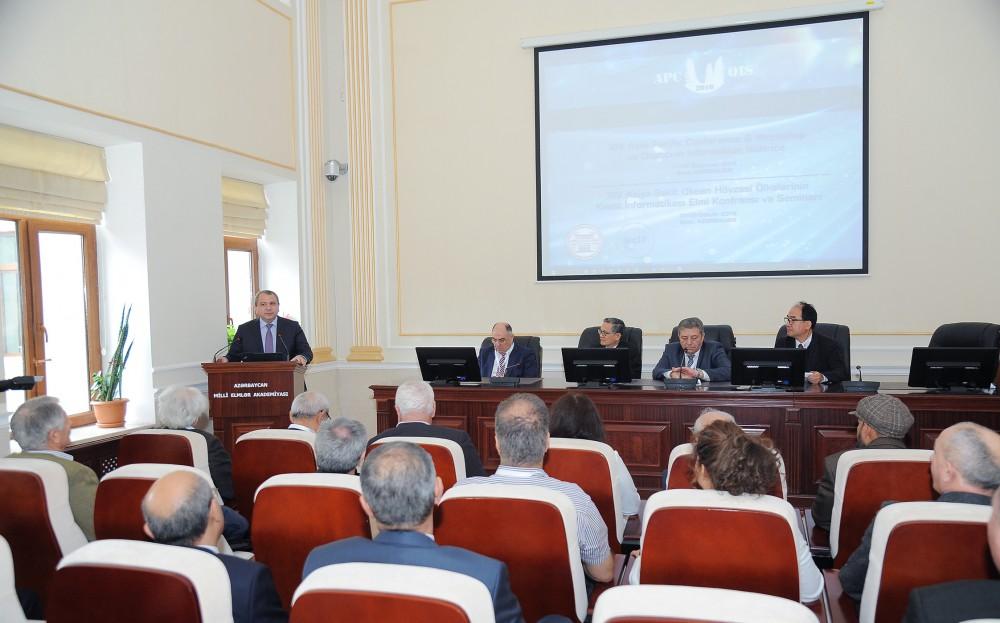 World’s top physicists meet in Baku [PHOTO]
