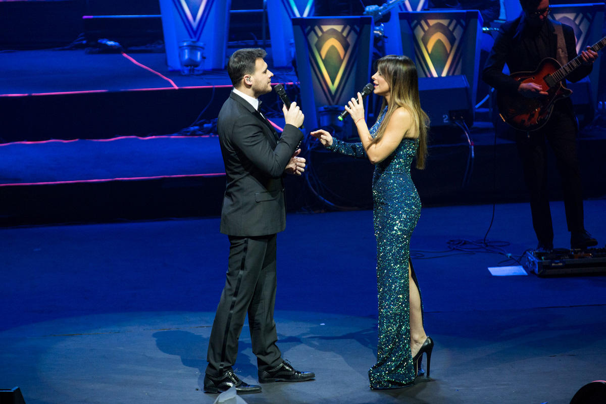 Charming duet of Emin and Ani Lorak in Baku [PHOTO]