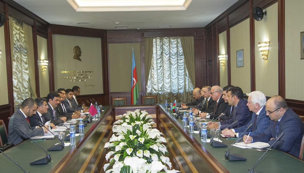 Azerbaijan, Qatar consider issues of cooperation in aviation