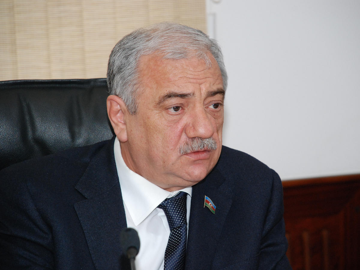 Transnational companies still tend to pay less to local workers