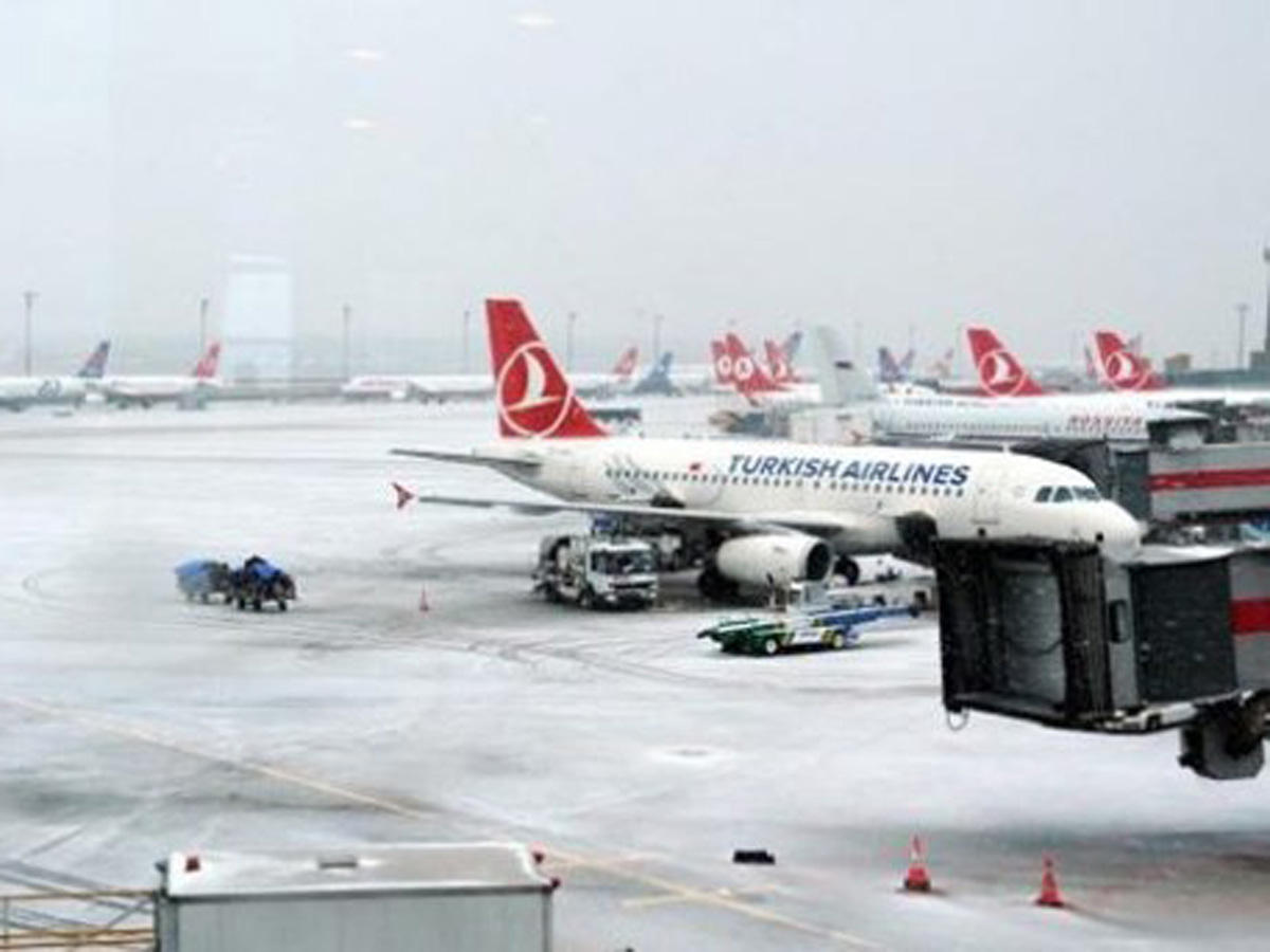 Istanbul-Baku flights cancelled due to bad weather