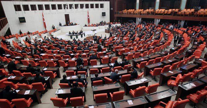 Turkish parliament submits draft new constitution to president