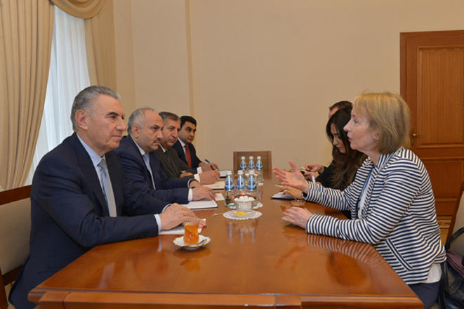 British envoy says world community should help resolve Karabakh conflict