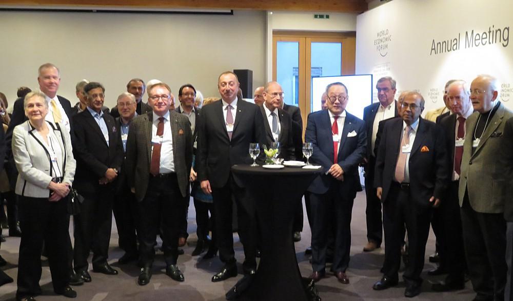 President Aliyev attends reception for leaders who participated in WEF more than 10 times [PHOTO]