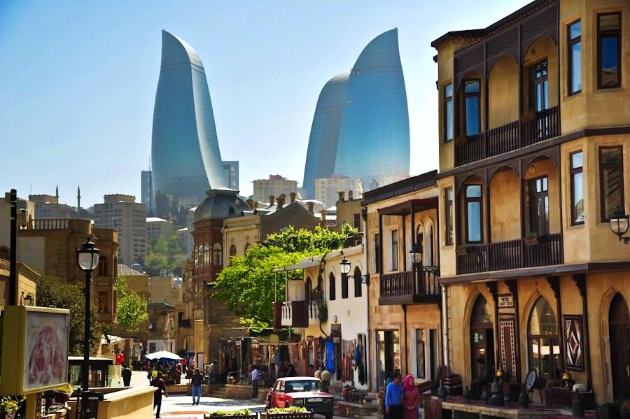 Baku in Top 5 destinations for Valentine's Day