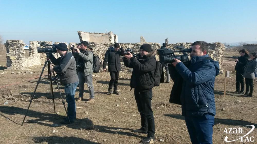 Foreign journalists visit Jojug Marjanli liberated from Armenian occupation [PHOTO]