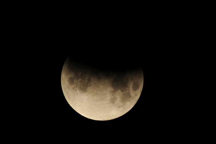 Azerbaijan to witness 2 lunar, 3 solar eclipses