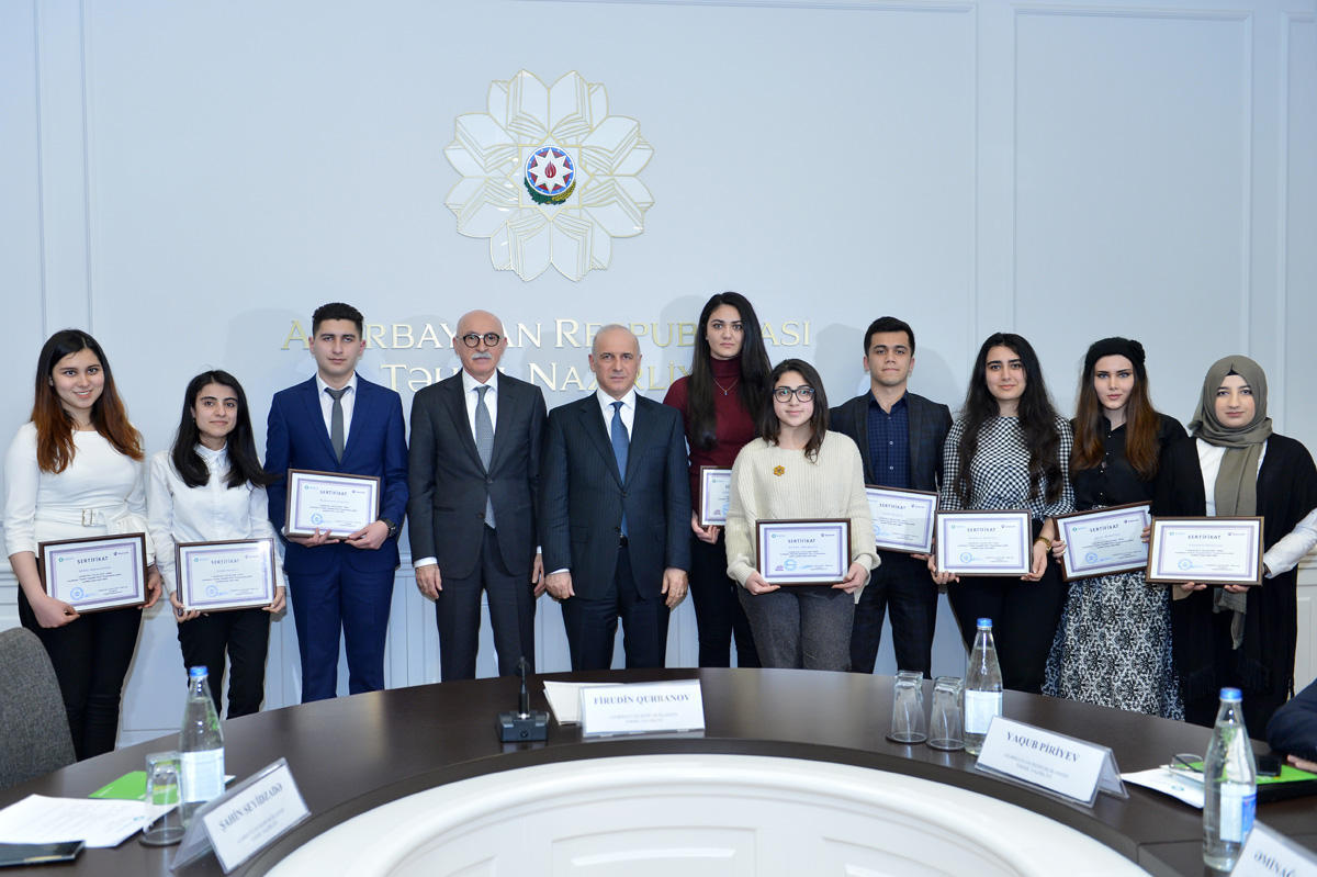 Azercell, Azerbaijan’s Education Ministry sign MoU