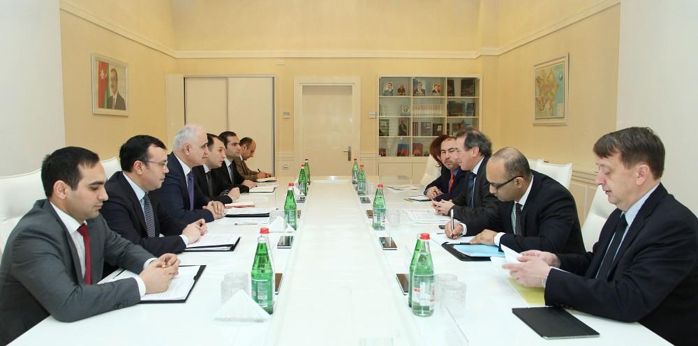 Azerbaijan`s Minister of Economy meets World Bank Vice President