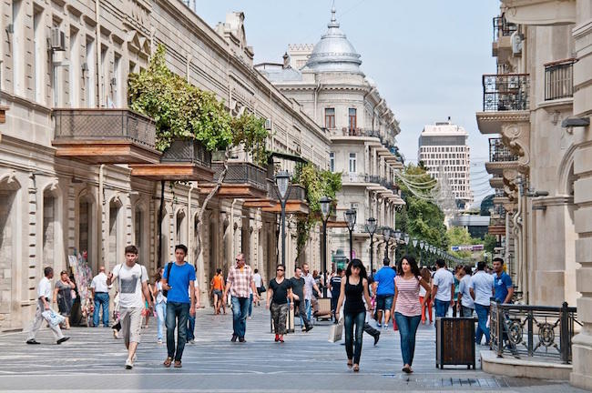 Baku awaits cloudy on Saturday