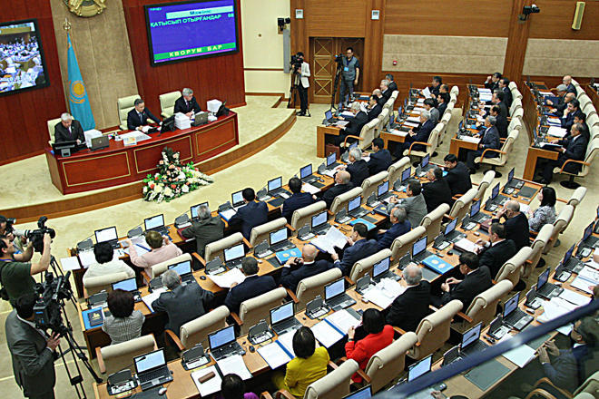 Constitutional reform submitted to Kazakh Parliament