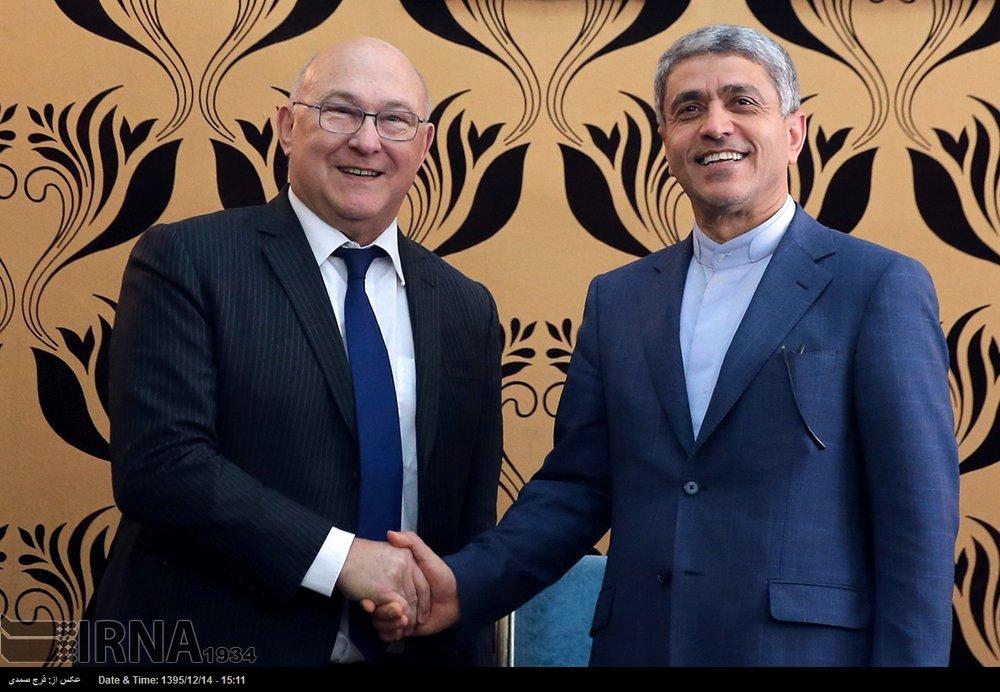 Minister: France to encourage banks to work with Iran