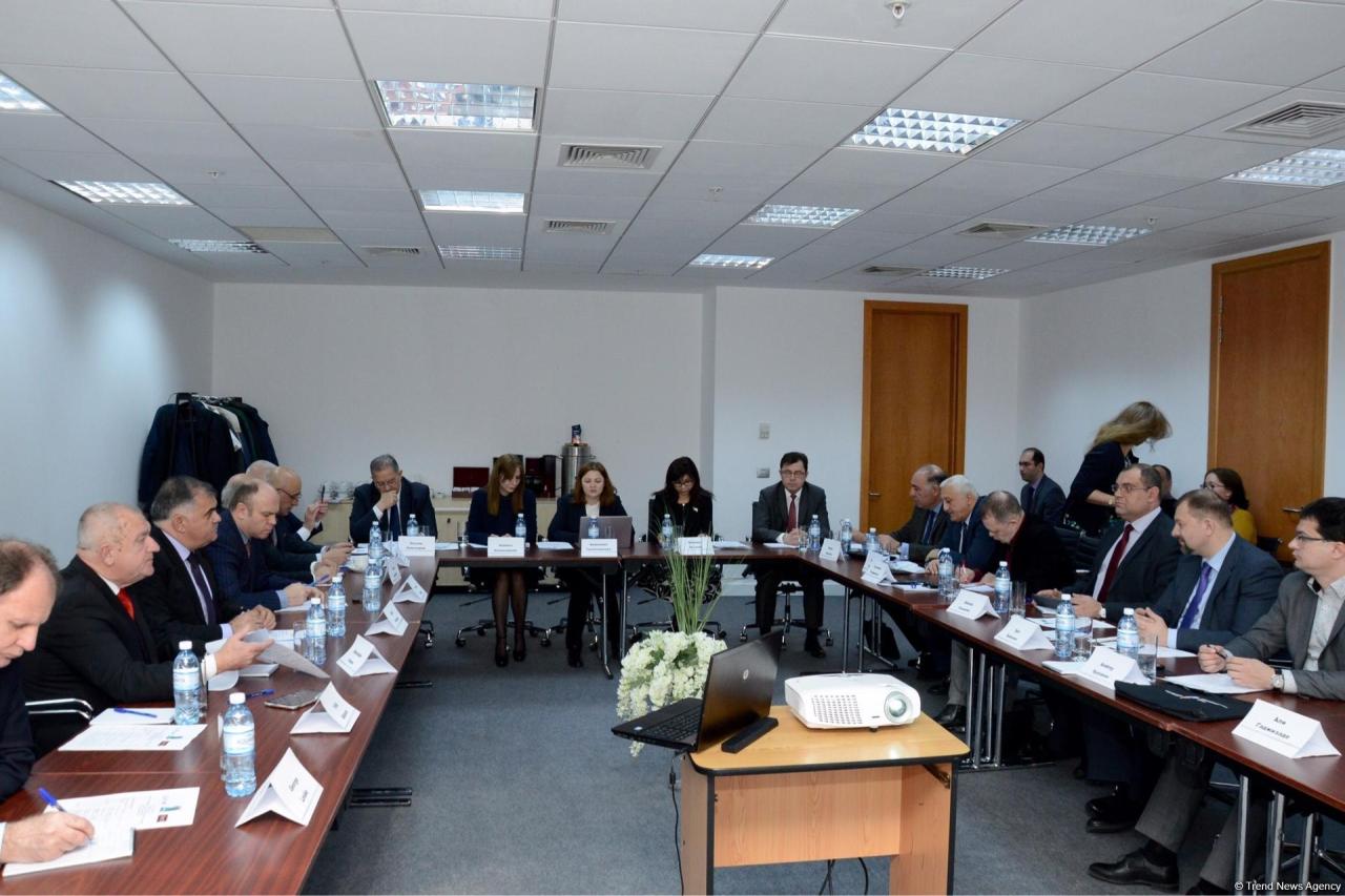 Baku hosts roundtable on 25th anniversary of Azerbaijan-Russia ties [UPDATE/PHOTO]
